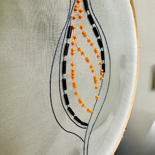 Atelier pour apprendre la broderie de lunéville - modèle tulipe
